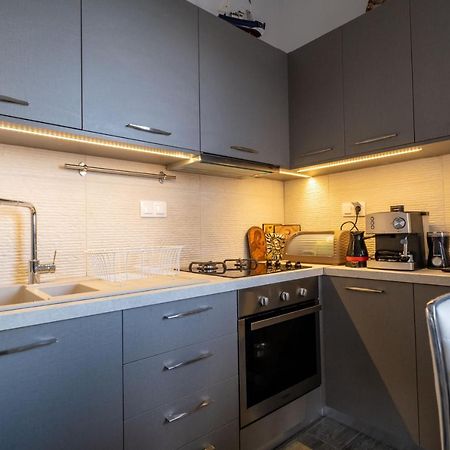 Seaside Flat With Hydromassage Apartment Мохлос Екстериор снимка